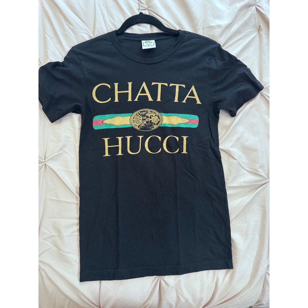 Vinyl Ranch Chatta Hucci Graphic T-Shirt Black Cotton Planet Texas Parody Small